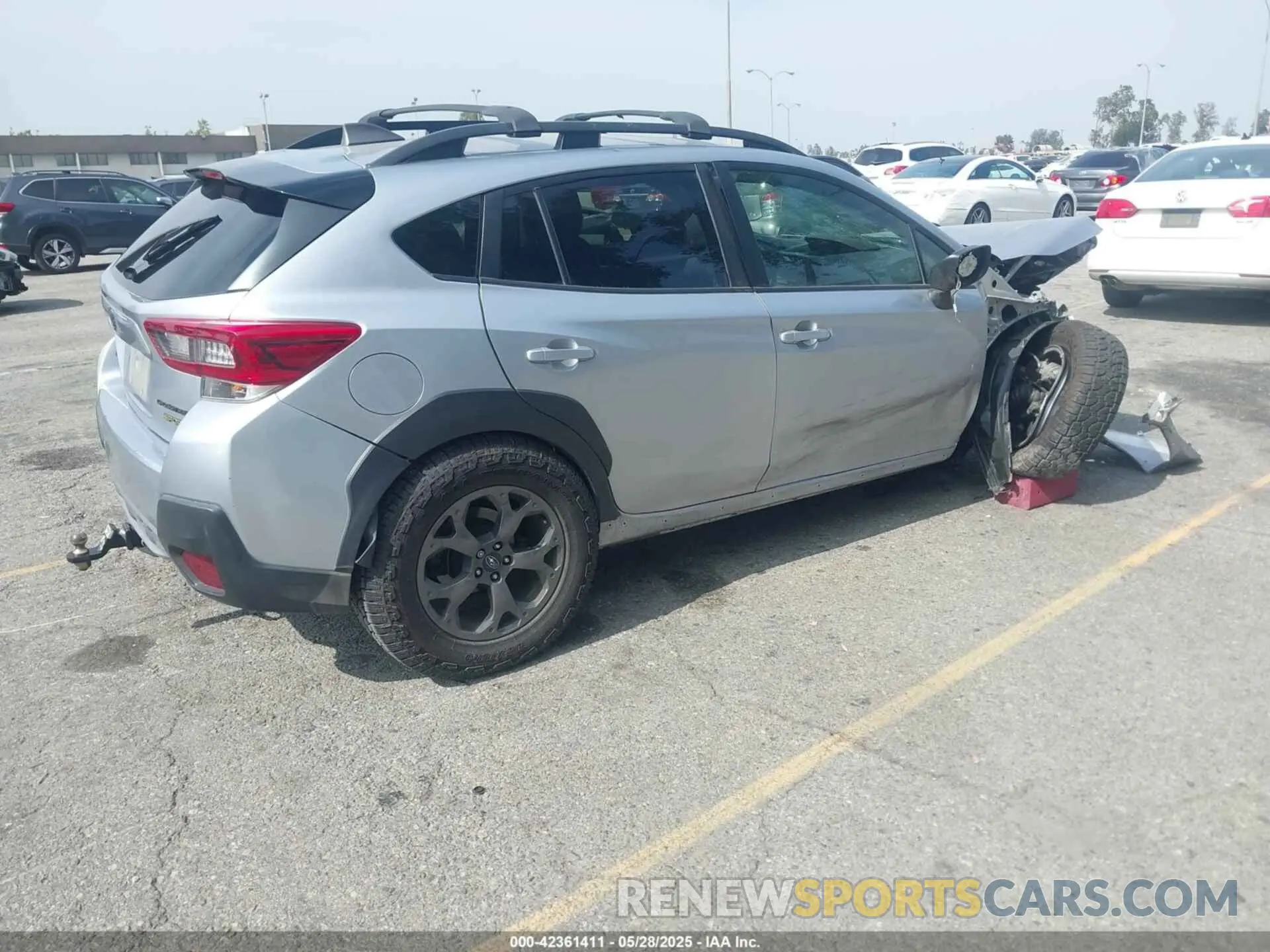 4 fotografías del automóvil dañado JF2GTHRC2NH284467 SUBARU CROSSTREK 2022