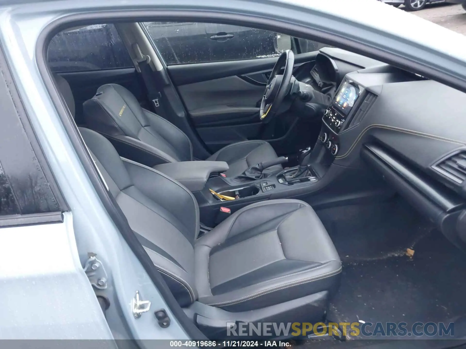 5 fotografías del automóvil dañado JF2GTHSC2NH241161 SUBARU CROSSTREK 2022