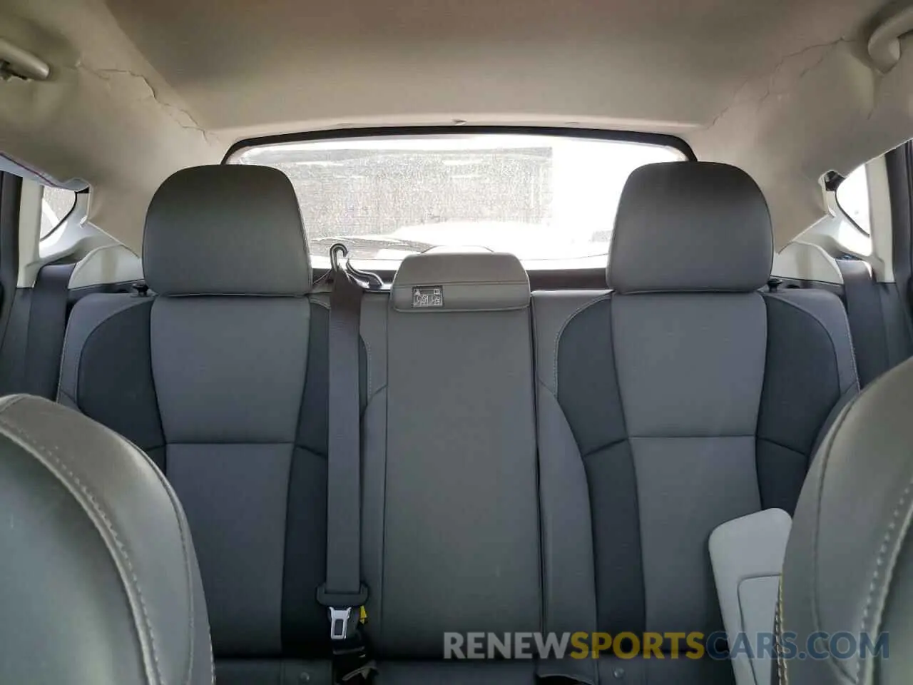 10 fotografías del automóvil dañado JF2GTHSC6NH286524 SUBARU CROSSTREK 2022