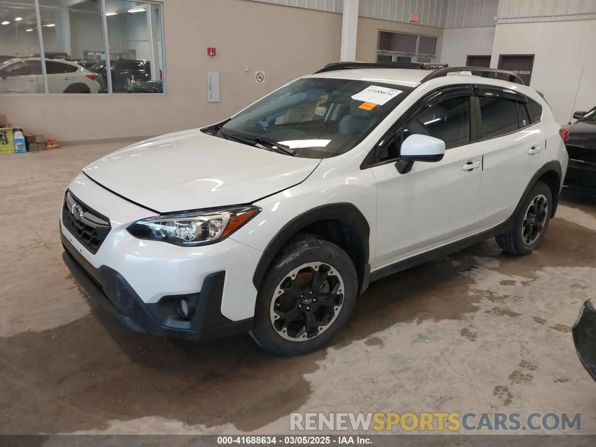 2 fotografías del automóvil dañado JF2GTACC2PG311000 SUBARU CROSSTREK 2023
