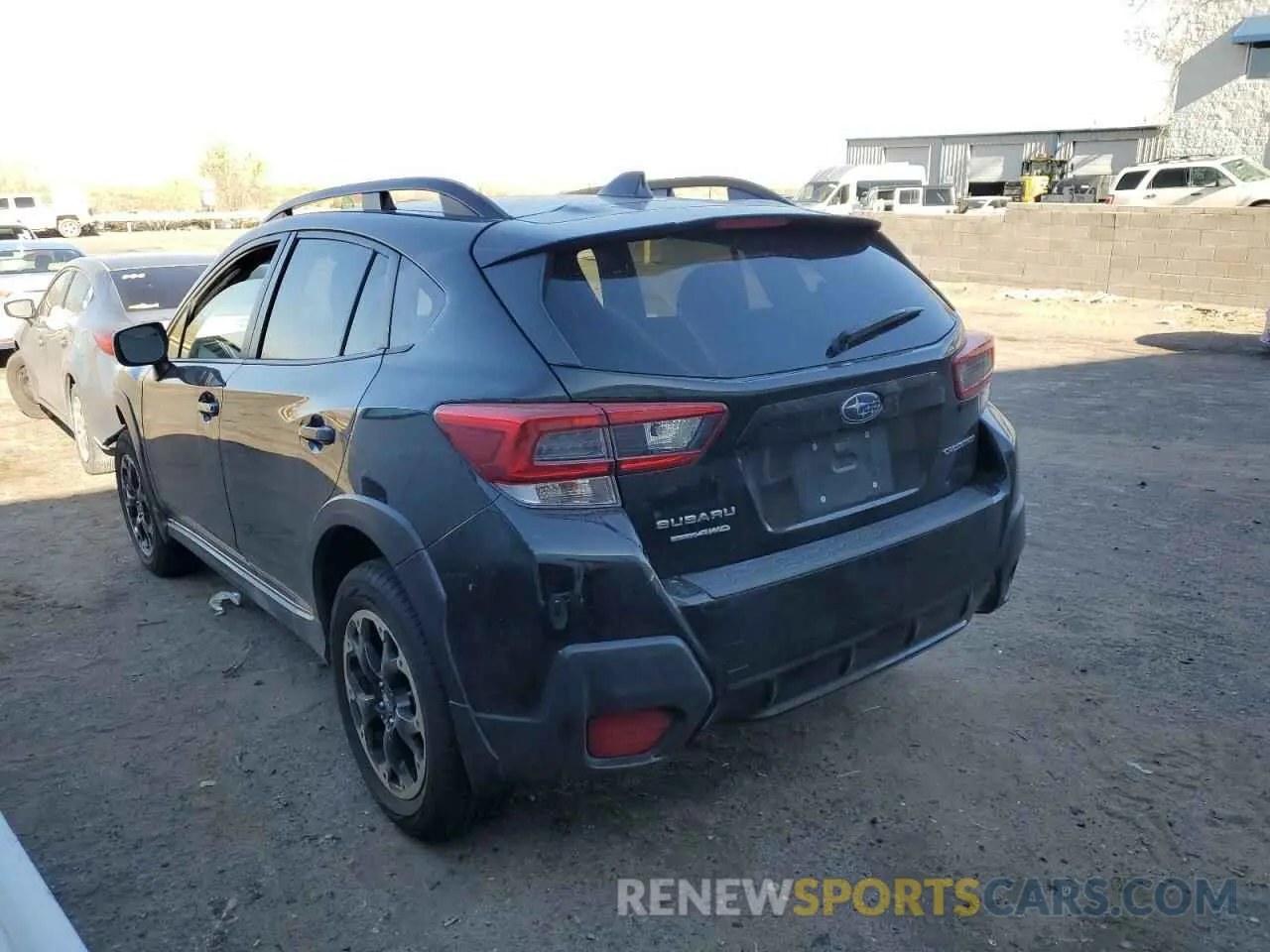 2 fotografías del automóvil dañado JF2GTAEC4PH214050 SUBARU CROSSTREK 2023