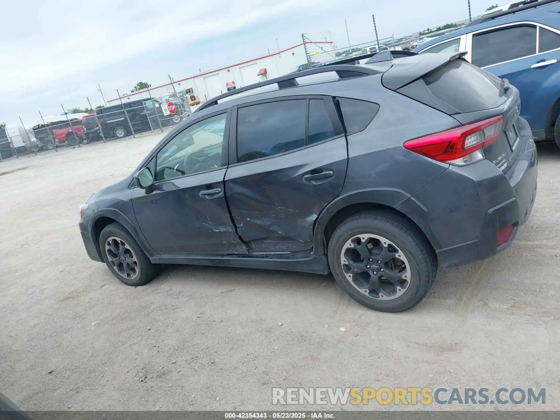 15 fotografías del automóvil dañado JF2GTAEC5PH263564 SUBARU CROSSTREK 2023