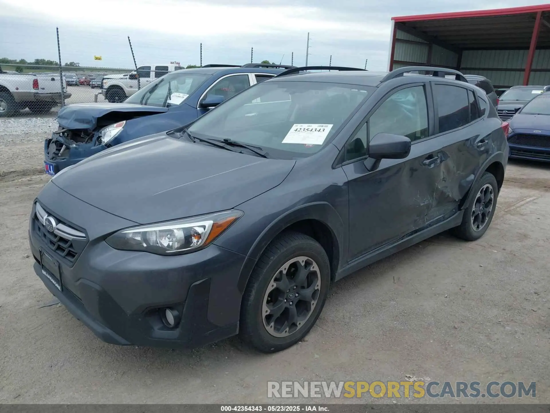 2 fotografías del automóvil dañado JF2GTAEC5PH263564 SUBARU CROSSTREK 2023