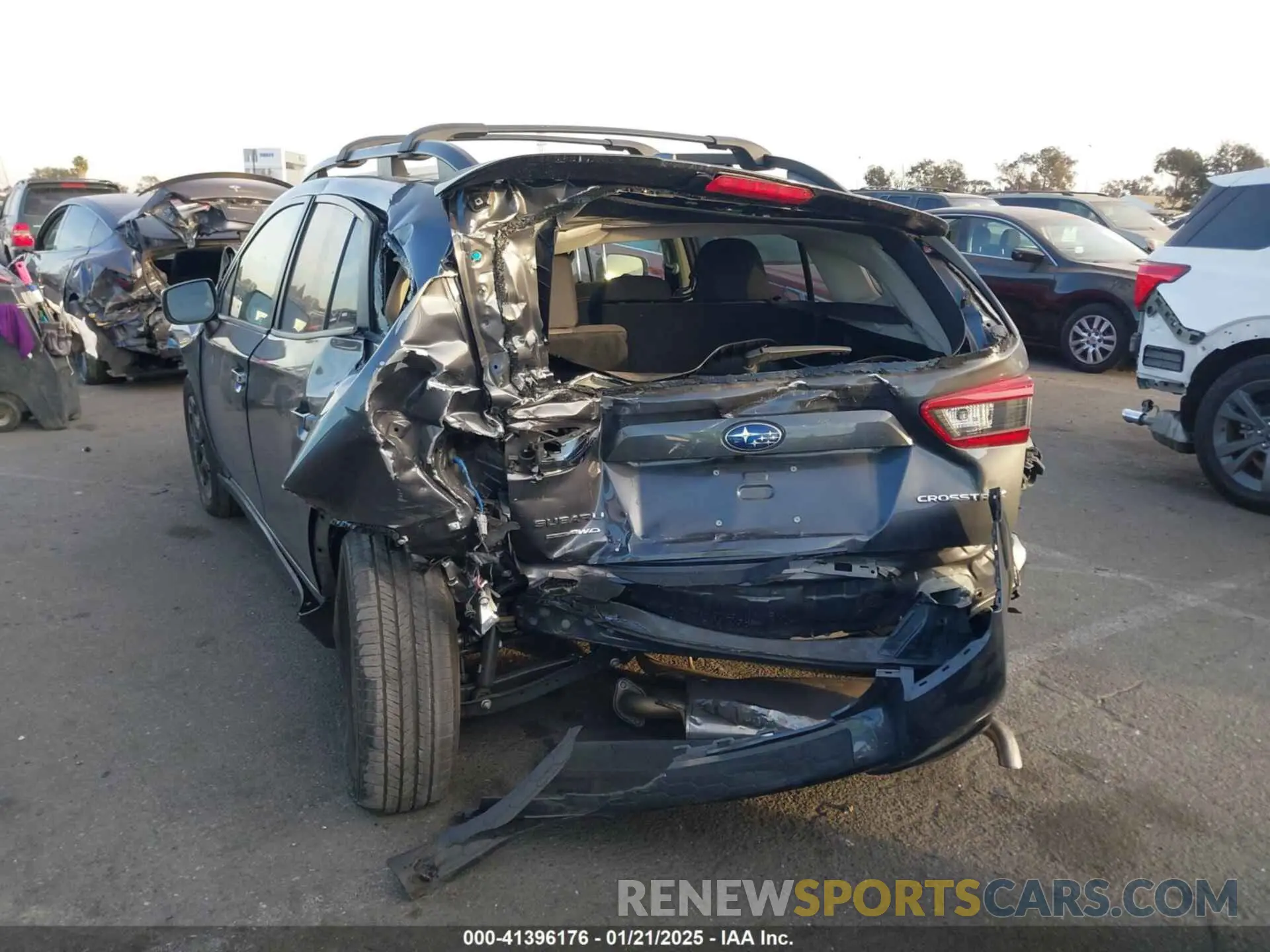 16 fotografías del automóvil dañado JF2GTAPC1P8287454 SUBARU CROSSTREK 2023