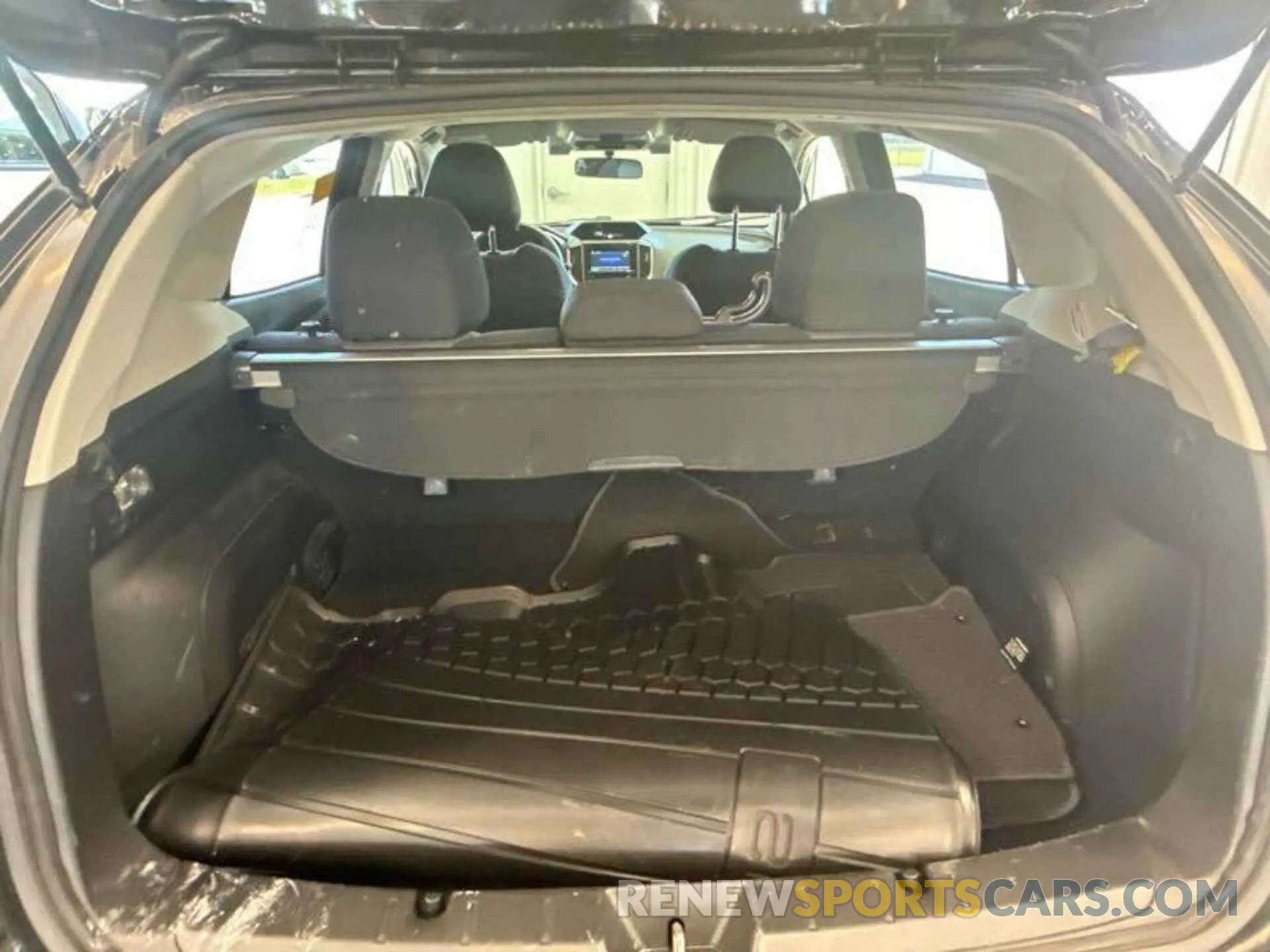 2 fotografías del automóvil dañado JF2GTAPC4P8290073 SUBARU CROSSTREK 2023