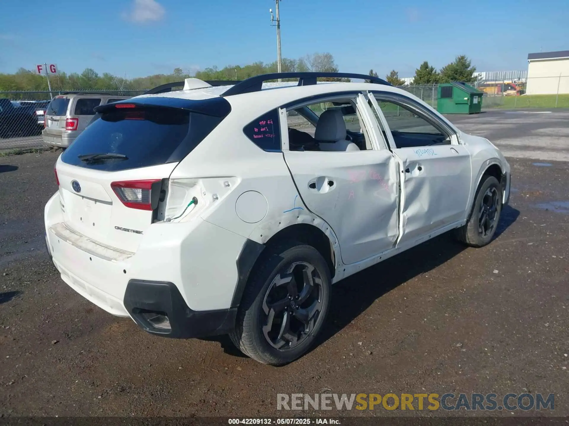 4 fotografías del automóvil dañado JF2GTHMC1PH272563 SUBARU CROSSTREK 2023
