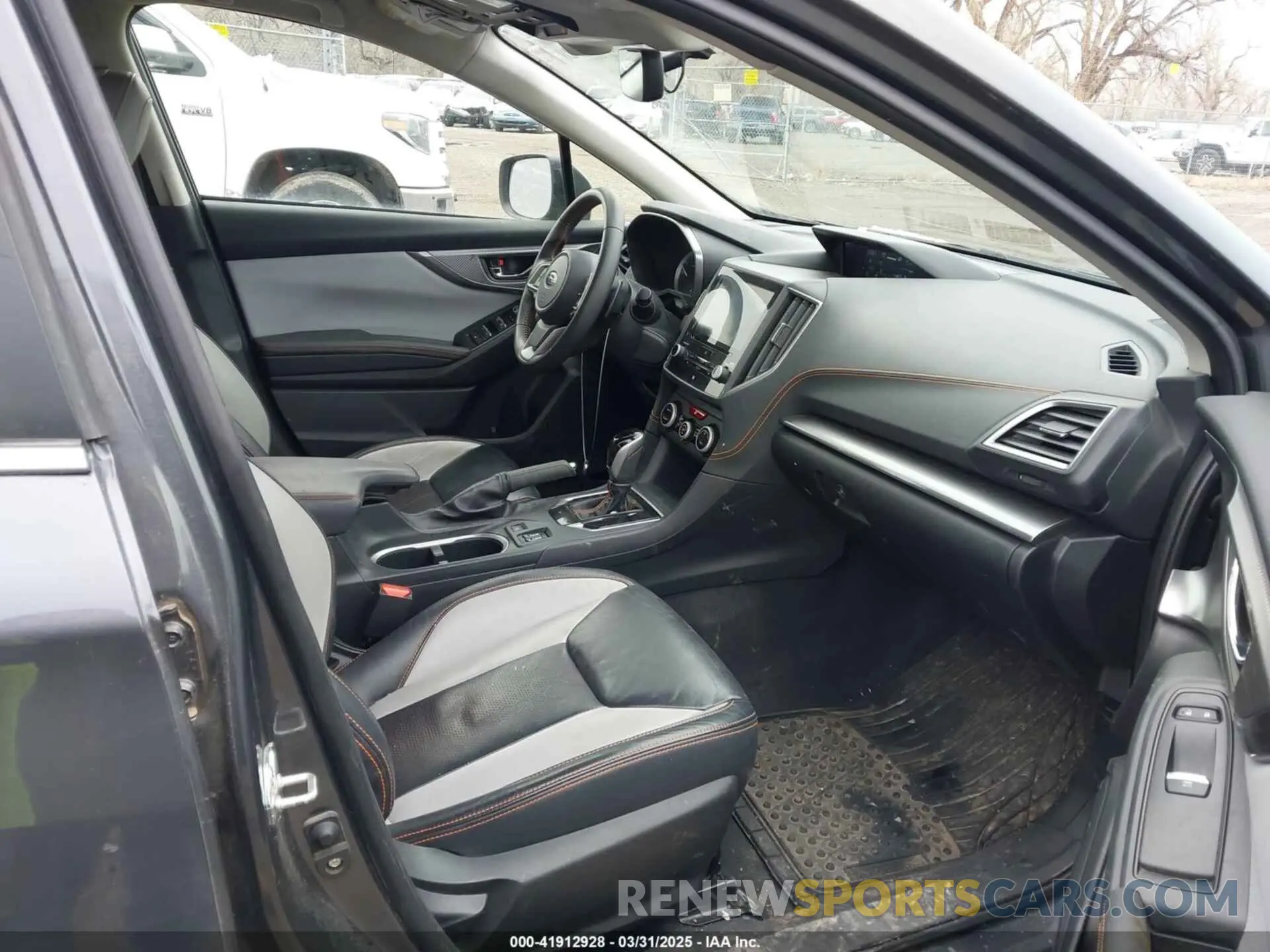 5 fotografías del automóvil dañado JF2GTHMC4P8278213 SUBARU CROSSTREK 2023