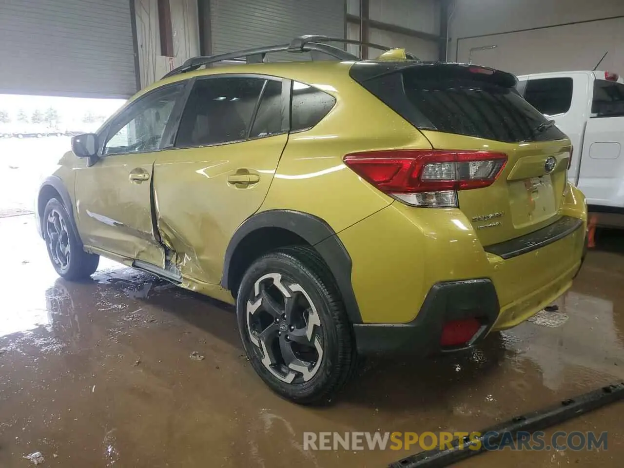2 fotografías del automóvil dañado JF2GTHMC5PH237539 SUBARU CROSSTREK 2023