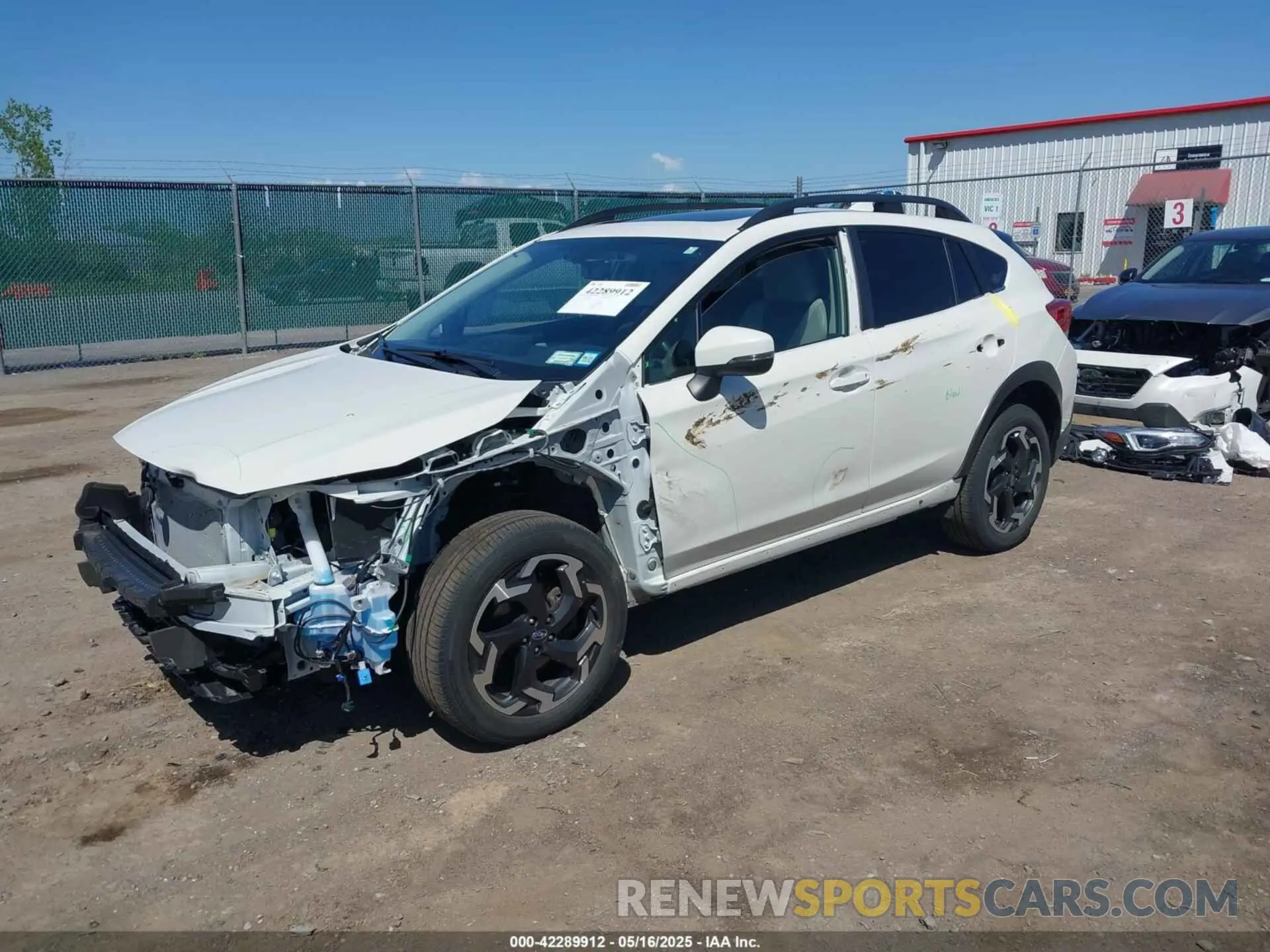 2 fotografías del automóvil dañado JF2GTHMC6PH314922 SUBARU CROSSTREK 2023