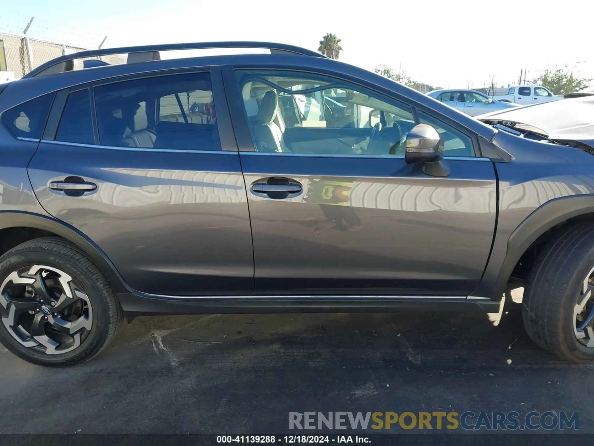 12 fotografías del automóvil dañado JF2GTHNC2PH277348 SUBARU CROSSTREK 2023
