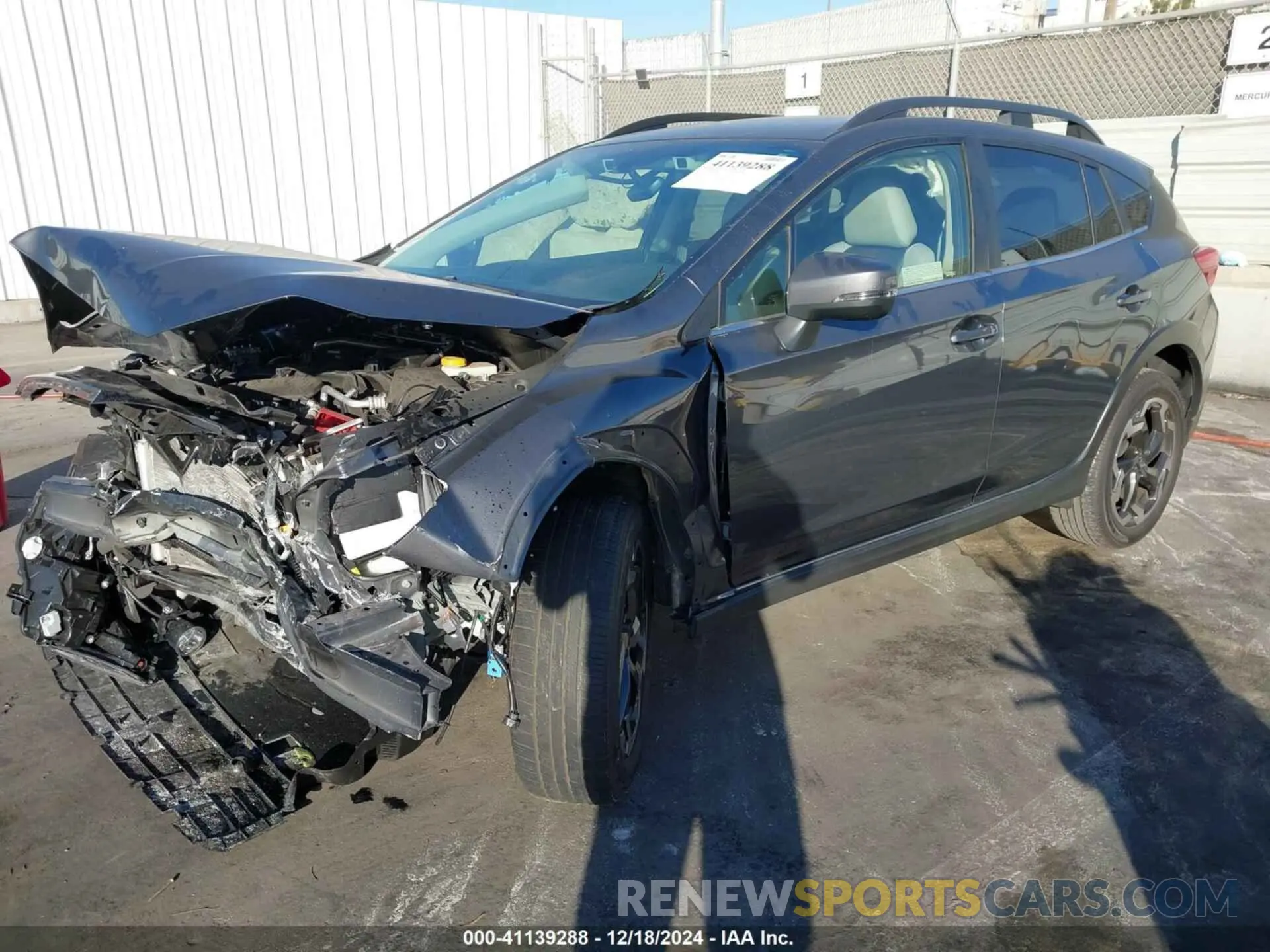 2 fotografías del automóvil dañado JF2GTHNC2PH277348 SUBARU CROSSTREK 2023