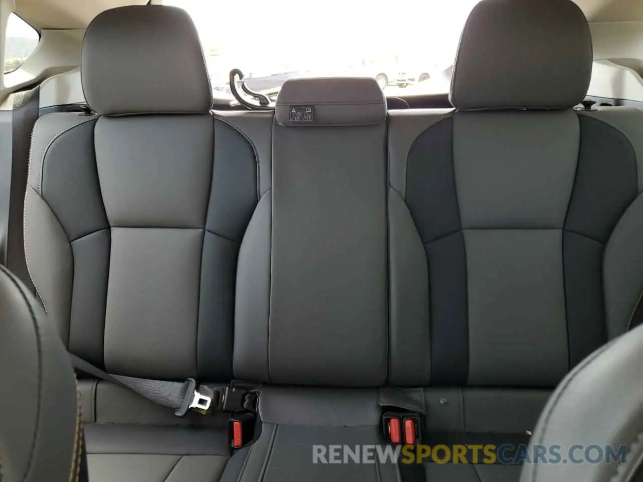 10 fotografías del automóvil dañado JF2GTHRC2PH260933 SUBARU CROSSTREK 2023