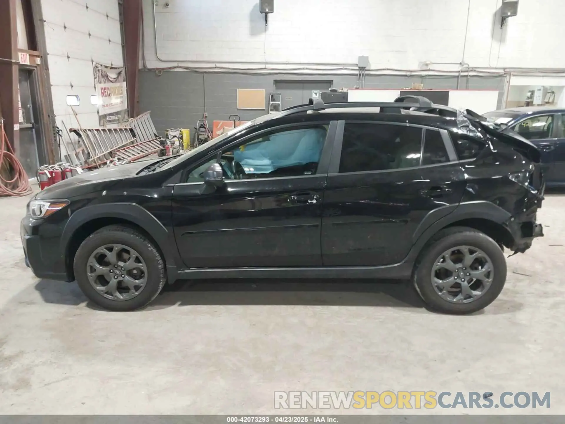 14 fotografías del automóvil dañado JF2GTHRC4PH320064 SUBARU CROSSTREK 2023