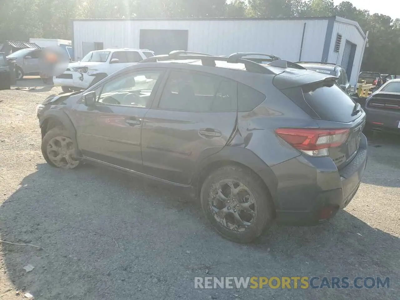 2 fotografías del automóvil dañado JF2GTHRC7PH234473 SUBARU CROSSTREK 2023
