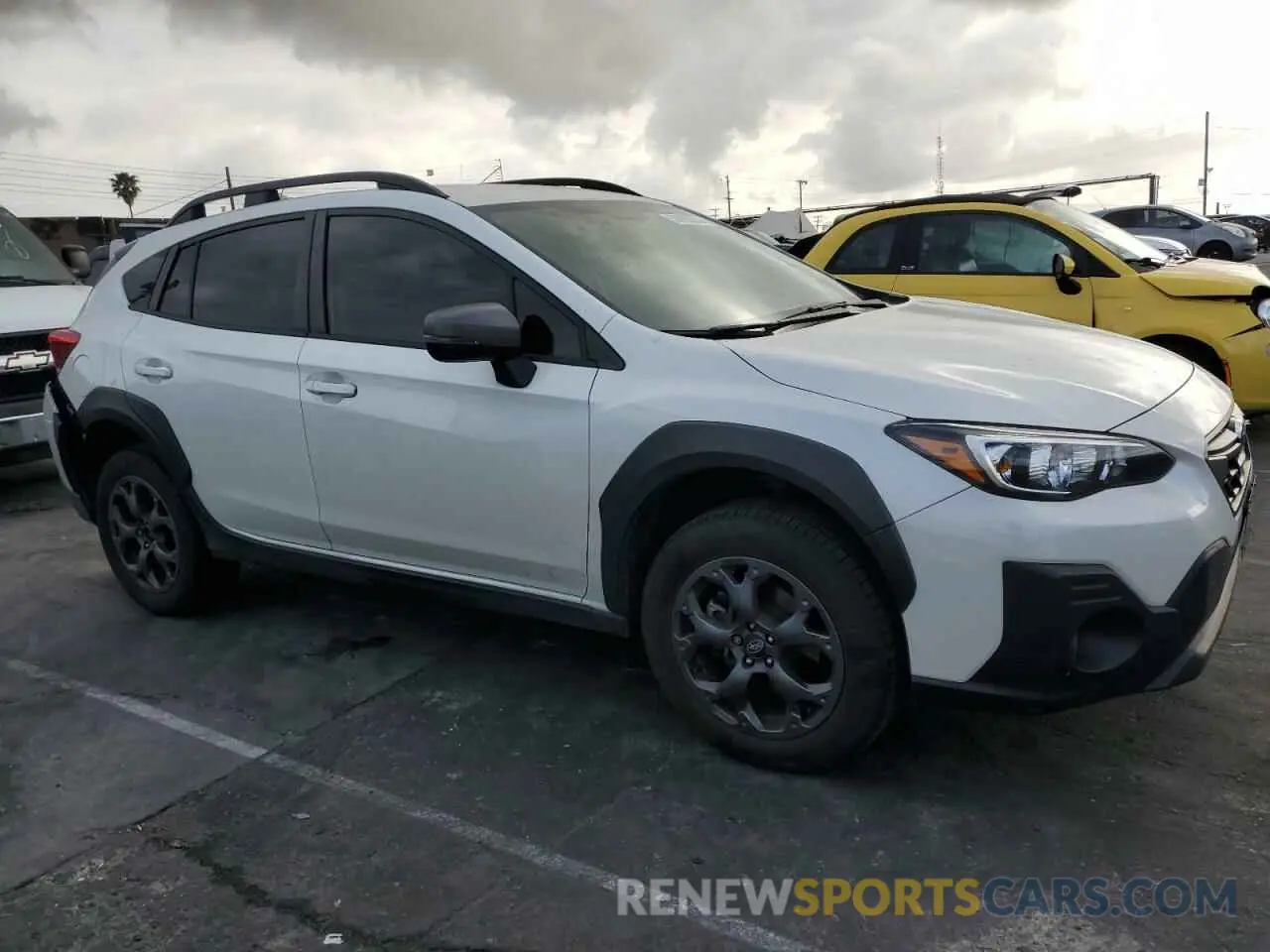 4 fotografías del automóvil dañado JF2GTHRC8PH311187 SUBARU CROSSTREK 2023