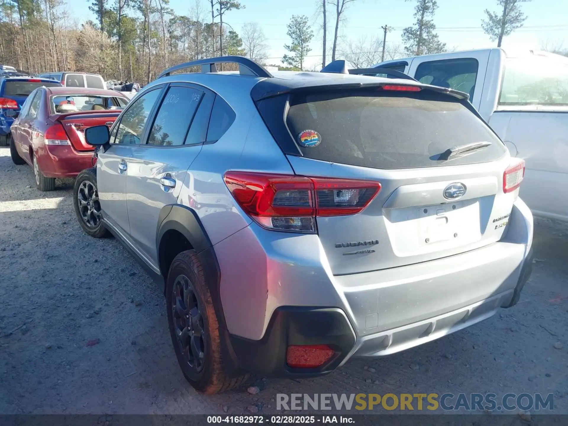 3 fotografías del automóvil dañado JF2GTHSC2PH271635 SUBARU CROSSTREK 2023