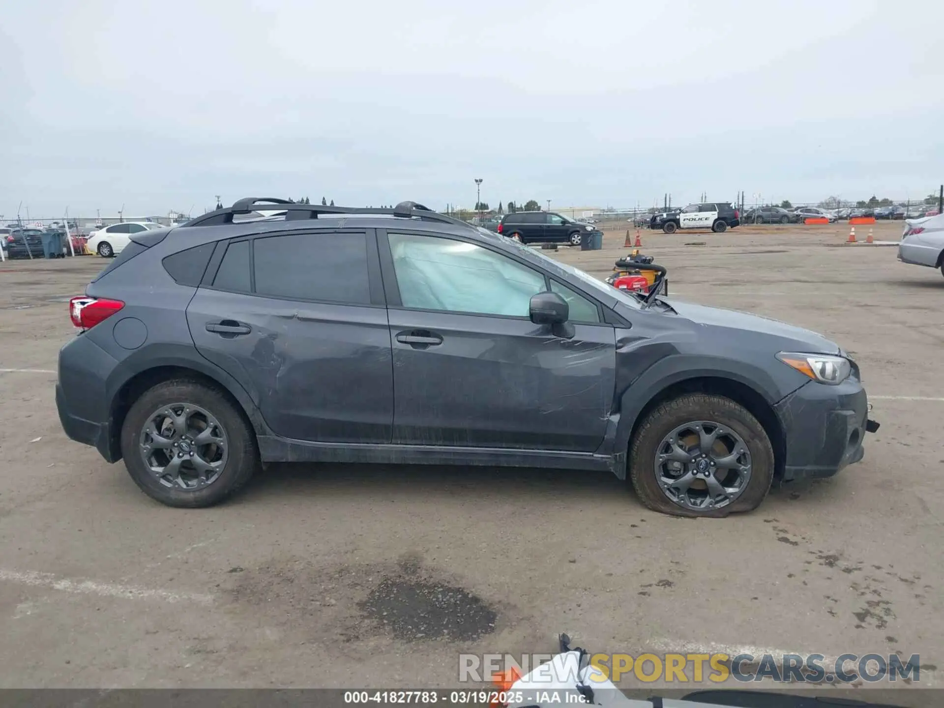 13 fotografías del automóvil dañado JF2GTHSC3PH279405 SUBARU CROSSTREK 2023