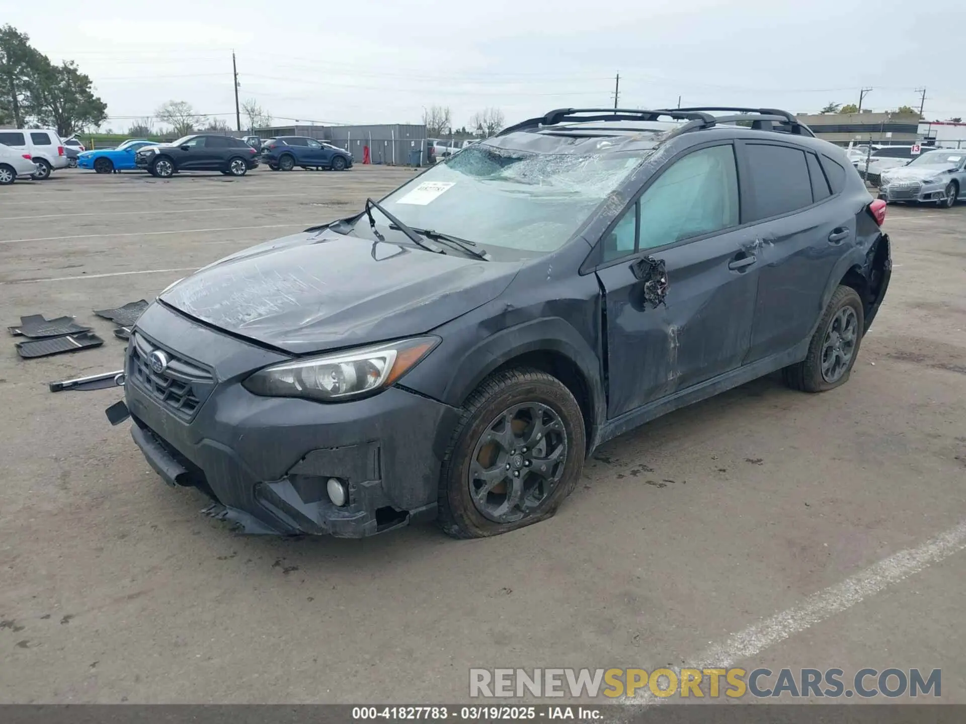 2 fotografías del automóvil dañado JF2GTHSC3PH279405 SUBARU CROSSTREK 2023