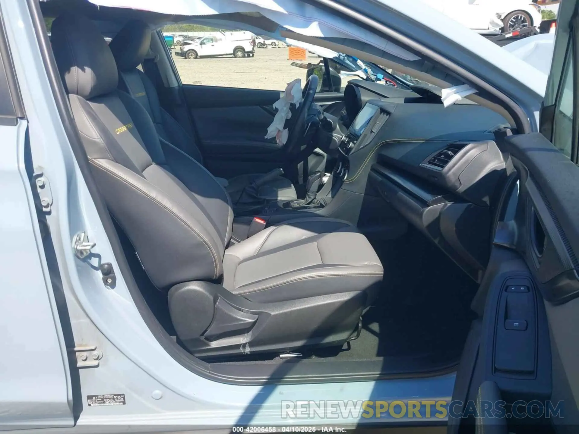 5 fotografías del automóvil dañado JF2GTHSC5PH303820 SUBARU CROSSTREK 2023