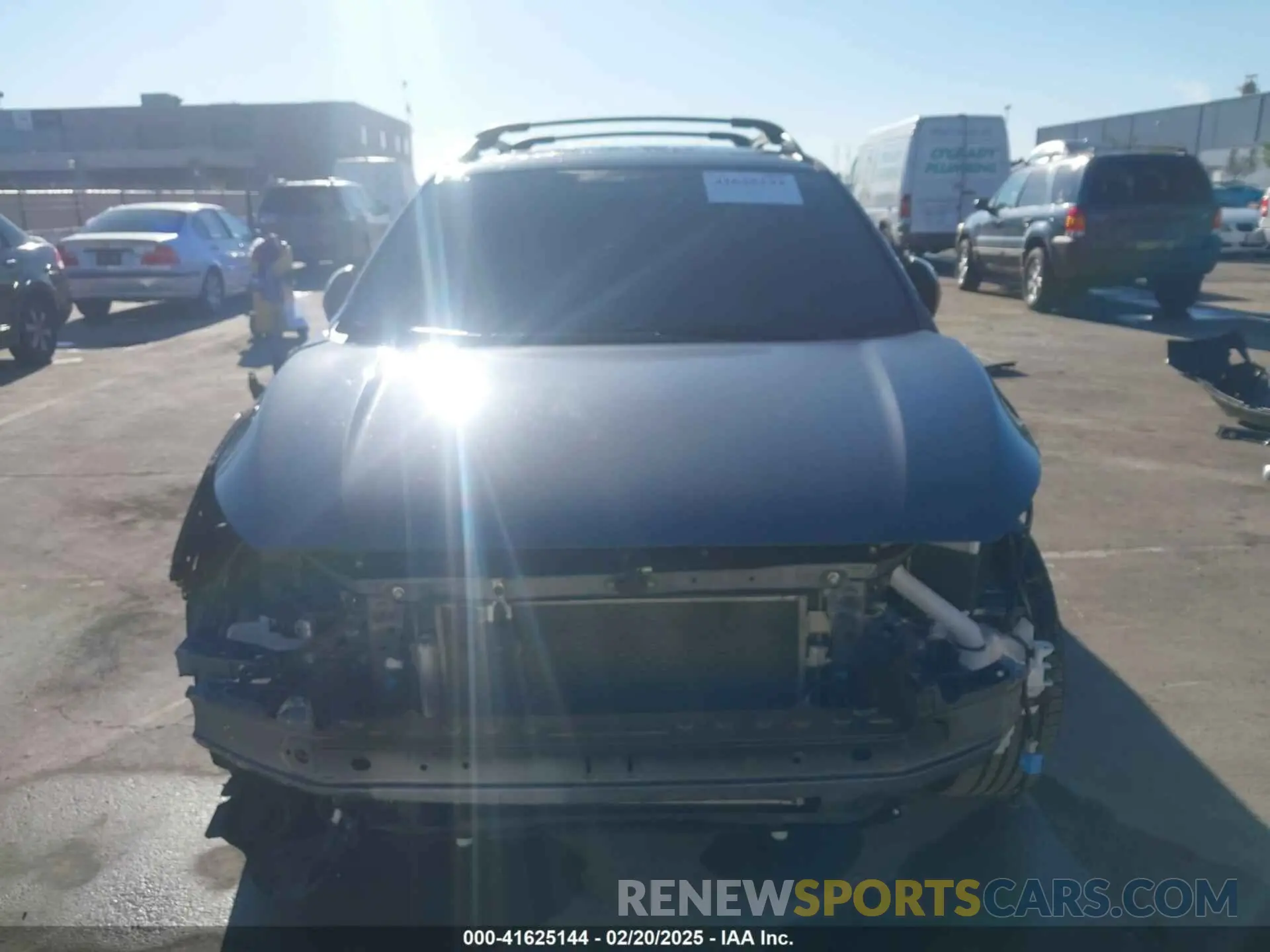 13 fotografías del automóvil dañado JF2GTHSC6PH278555 SUBARU CROSSTREK 2023