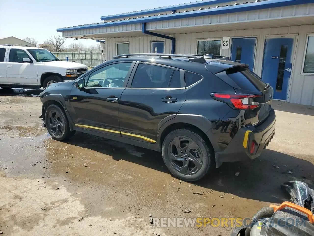 2 fotografías del automóvil dañado 4S4GUHF62R3732635 SUBARU CROSSTREK 2024