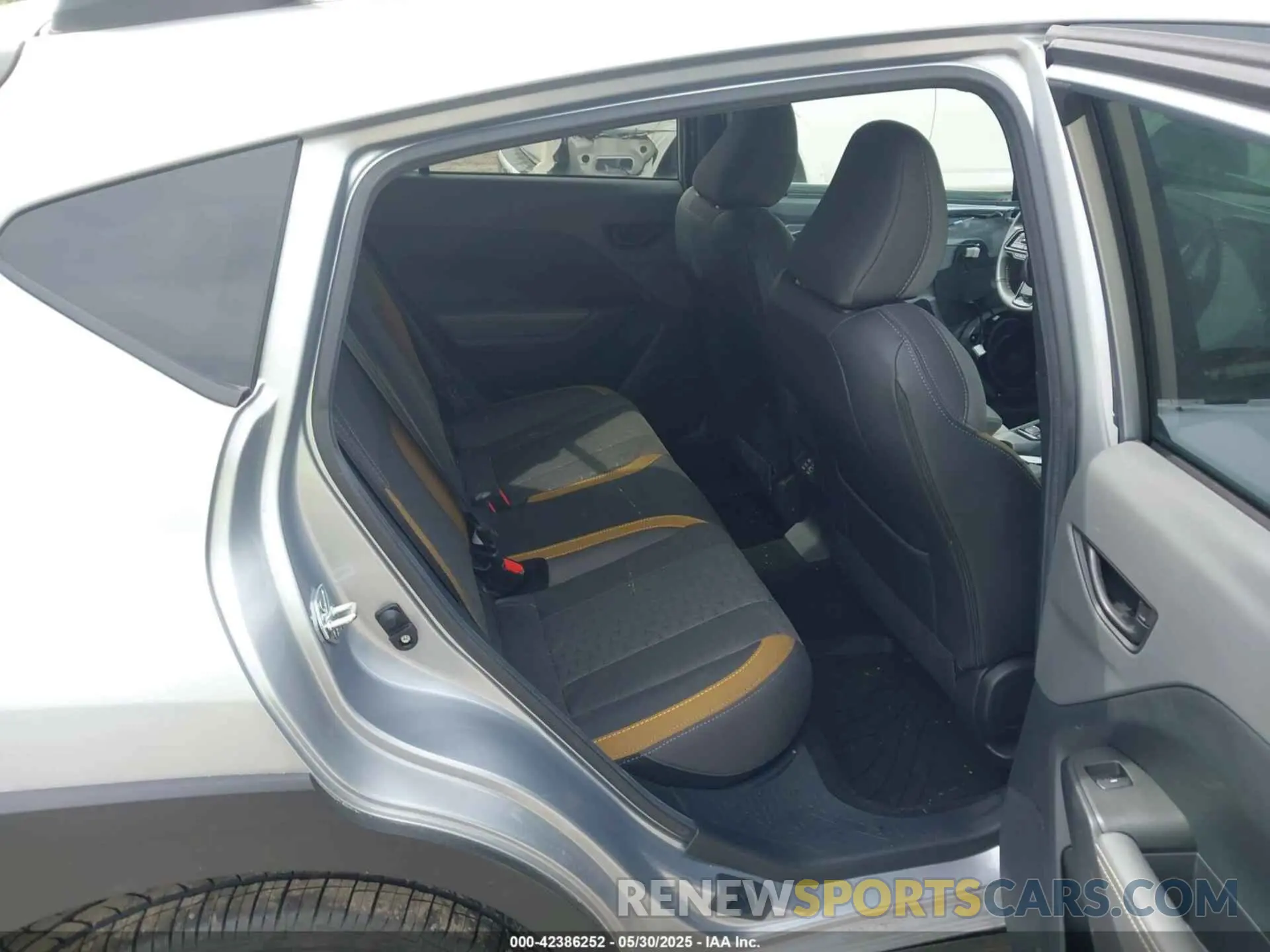 8 fotografías del automóvil dañado 4S4GUHF67R3819513 SUBARU CROSSTREK 2024