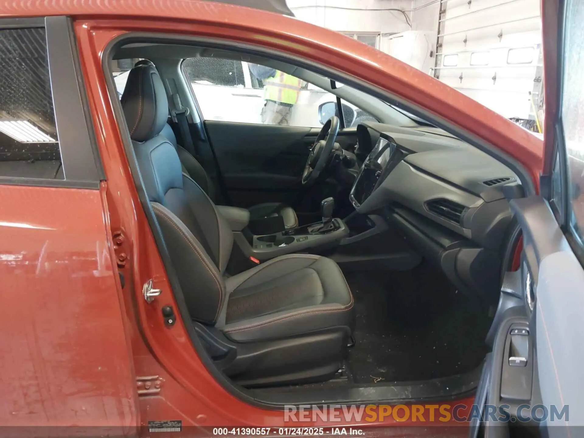 5 fotografías del automóvil dañado 4S4GUHL69R3722785 SUBARU CROSSTREK 2024