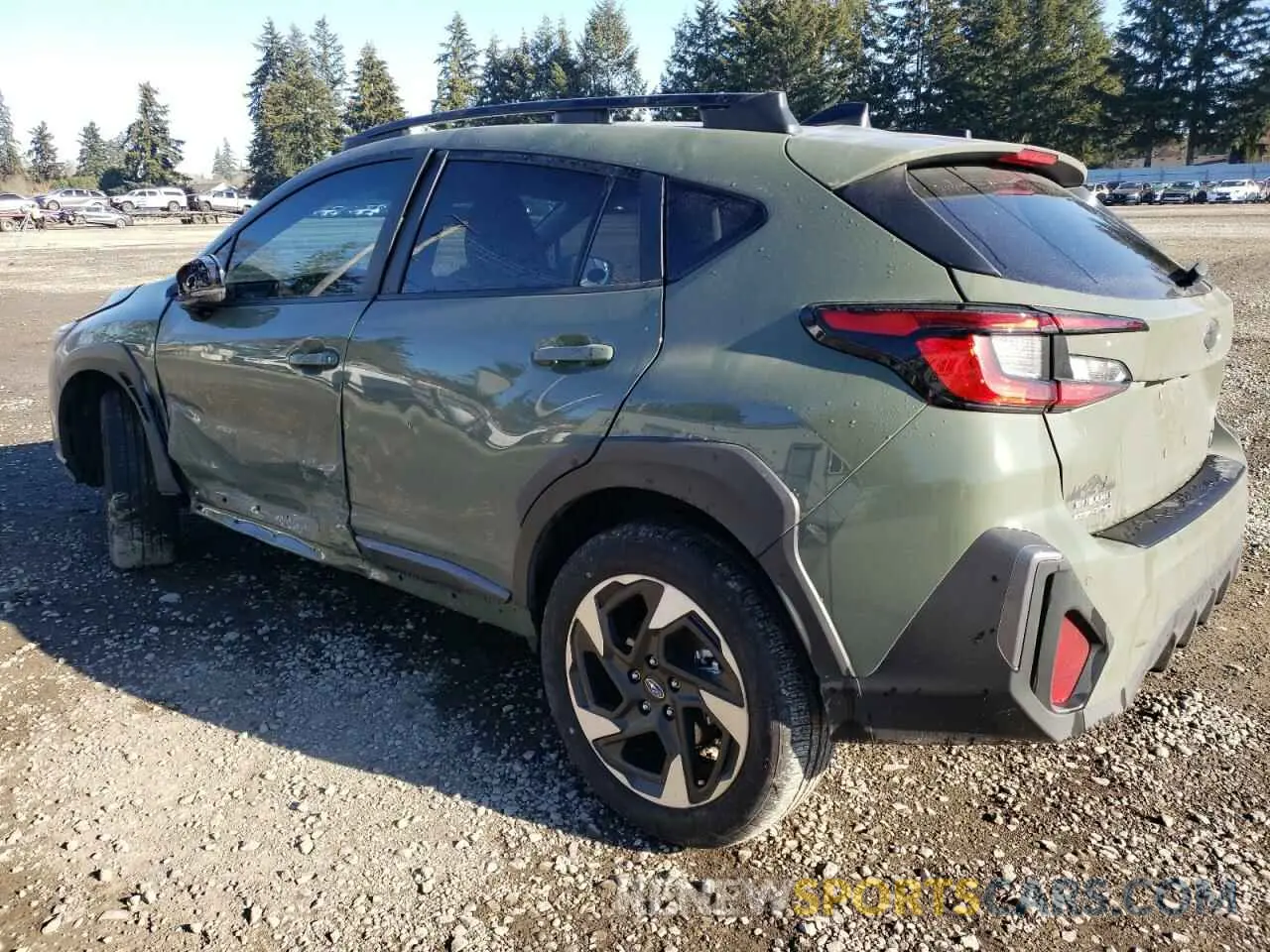 2 fotografías del automóvil dañado 4S4GUHM67R3777587 SUBARU CROSSTREK 2024