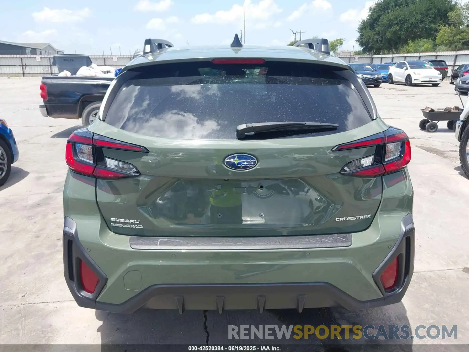 16 fotografías del automóvil dañado 4S4GUHN64R3741001 SUBARU CROSSTREK 2024