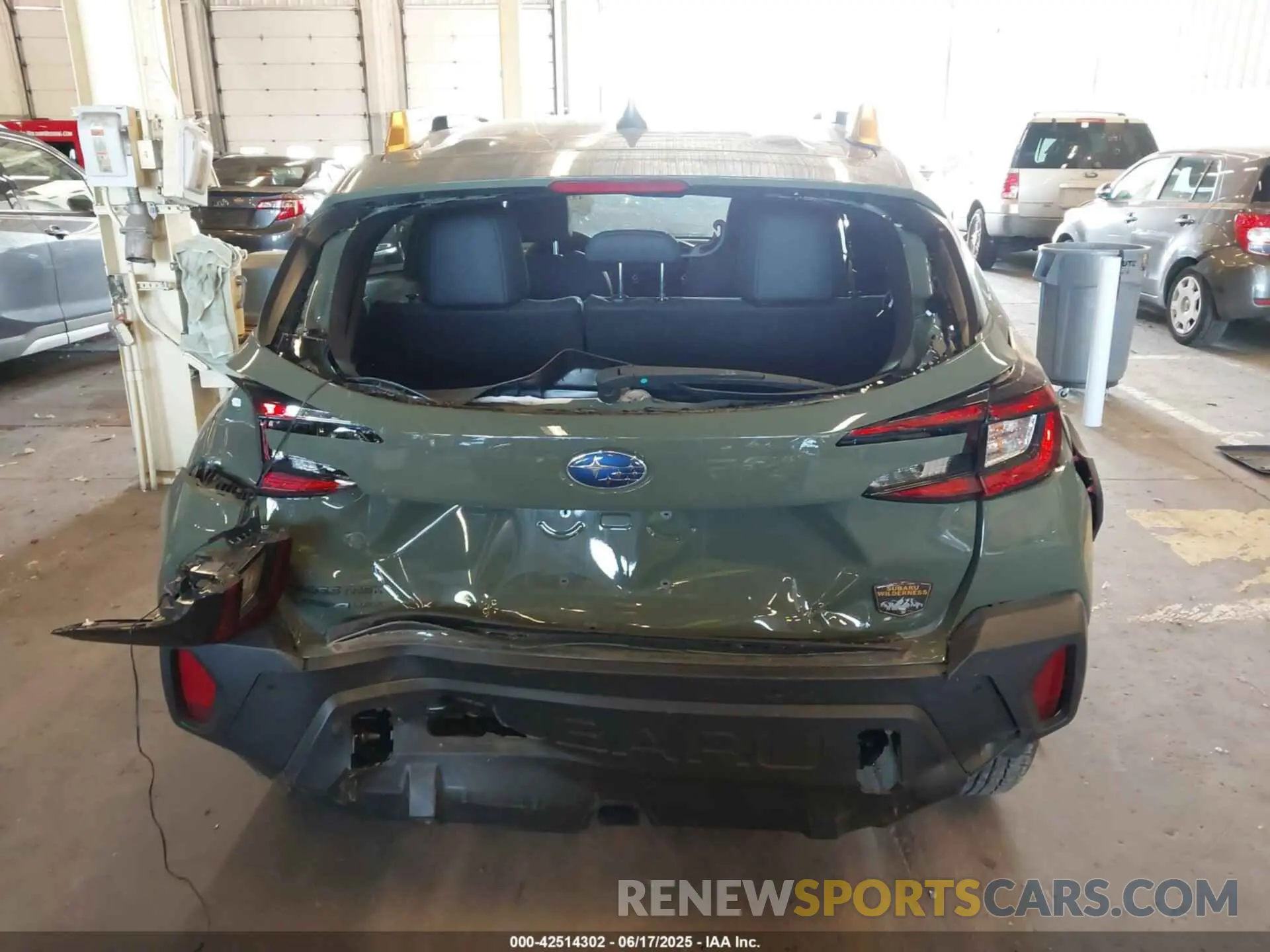 16 fotografías del automóvil dañado 4S4GUHT60R3831877 SUBARU CROSSTREK 2024