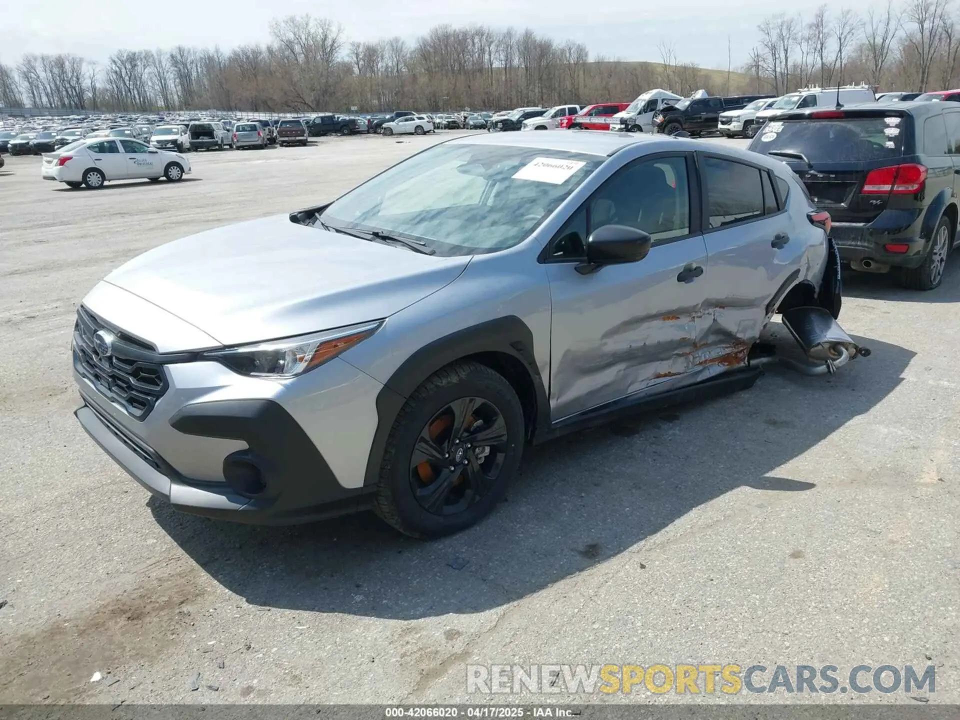 2 fotografías del automóvil dañado JF2GUABC1R8904603 SUBARU CROSSTREK 2024
