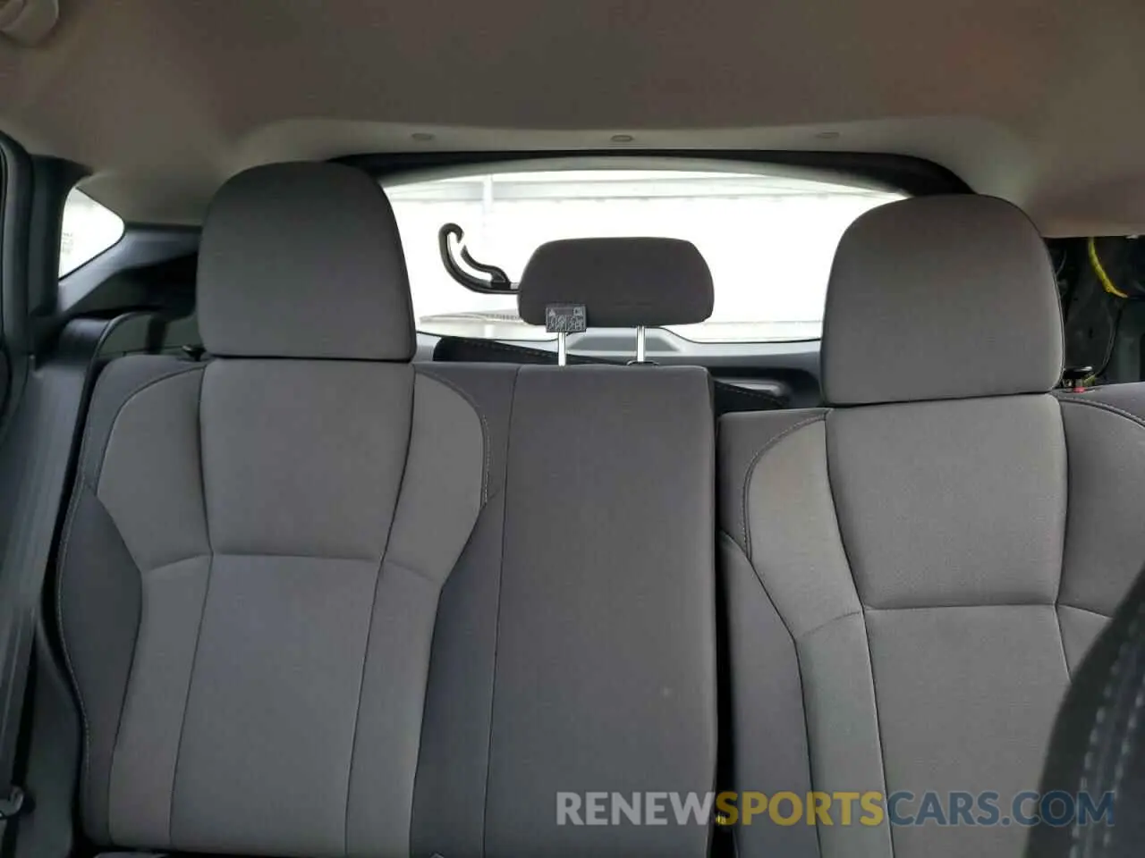 10 fotografías del automóvil dañado JF2GUABC3R8912279 SUBARU CROSSTREK 2024