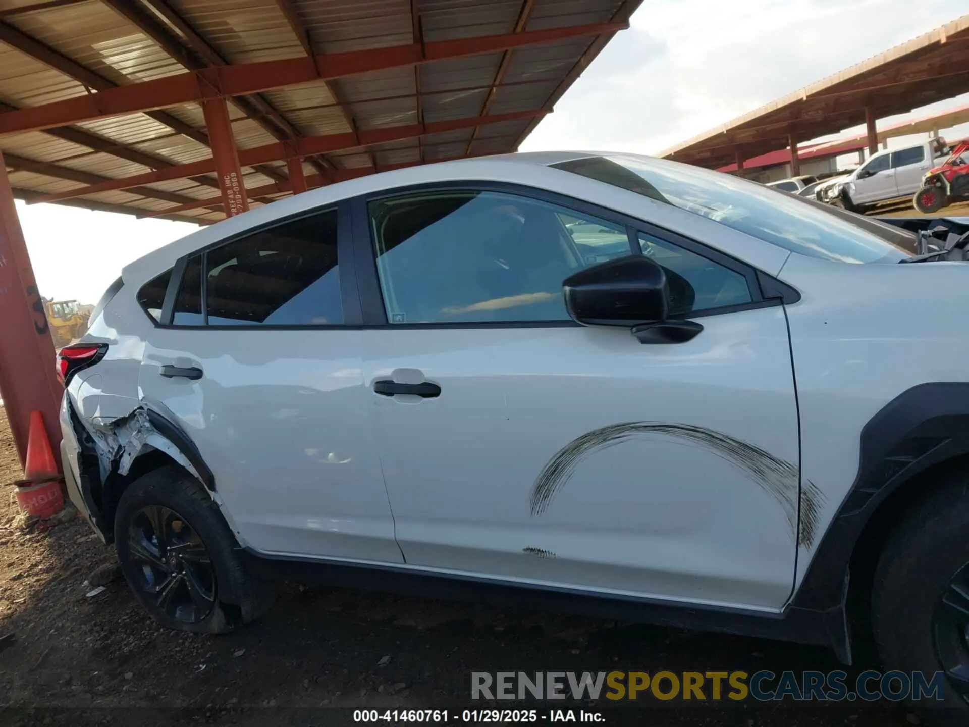 13 fotografías del automóvil dañado JF2GUABC7R8362102 SUBARU CROSSTREK 2024