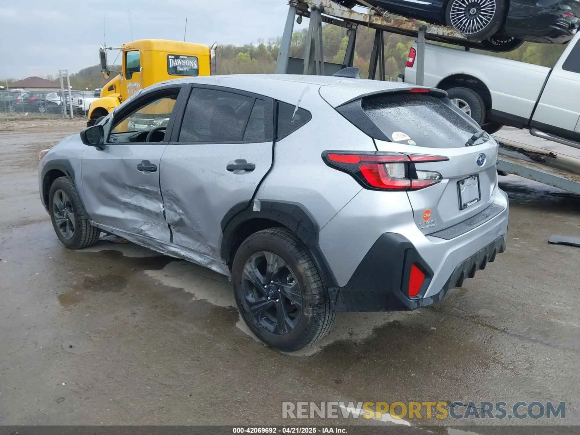 3 fotografías del automóvil dañado JF2GUABC7R8856525 SUBARU CROSSTREK 2024