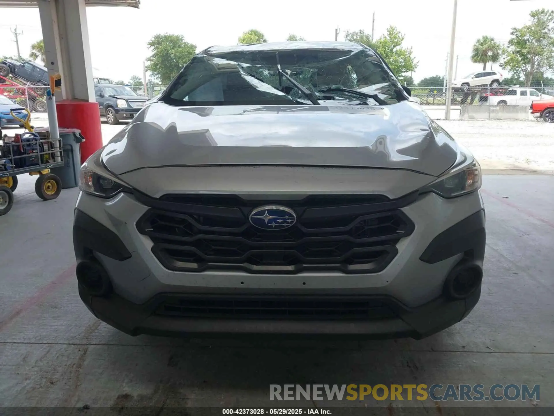 11 fotografías del automóvil dañado JF2GUABC9R8307022 SUBARU CROSSTREK 2024