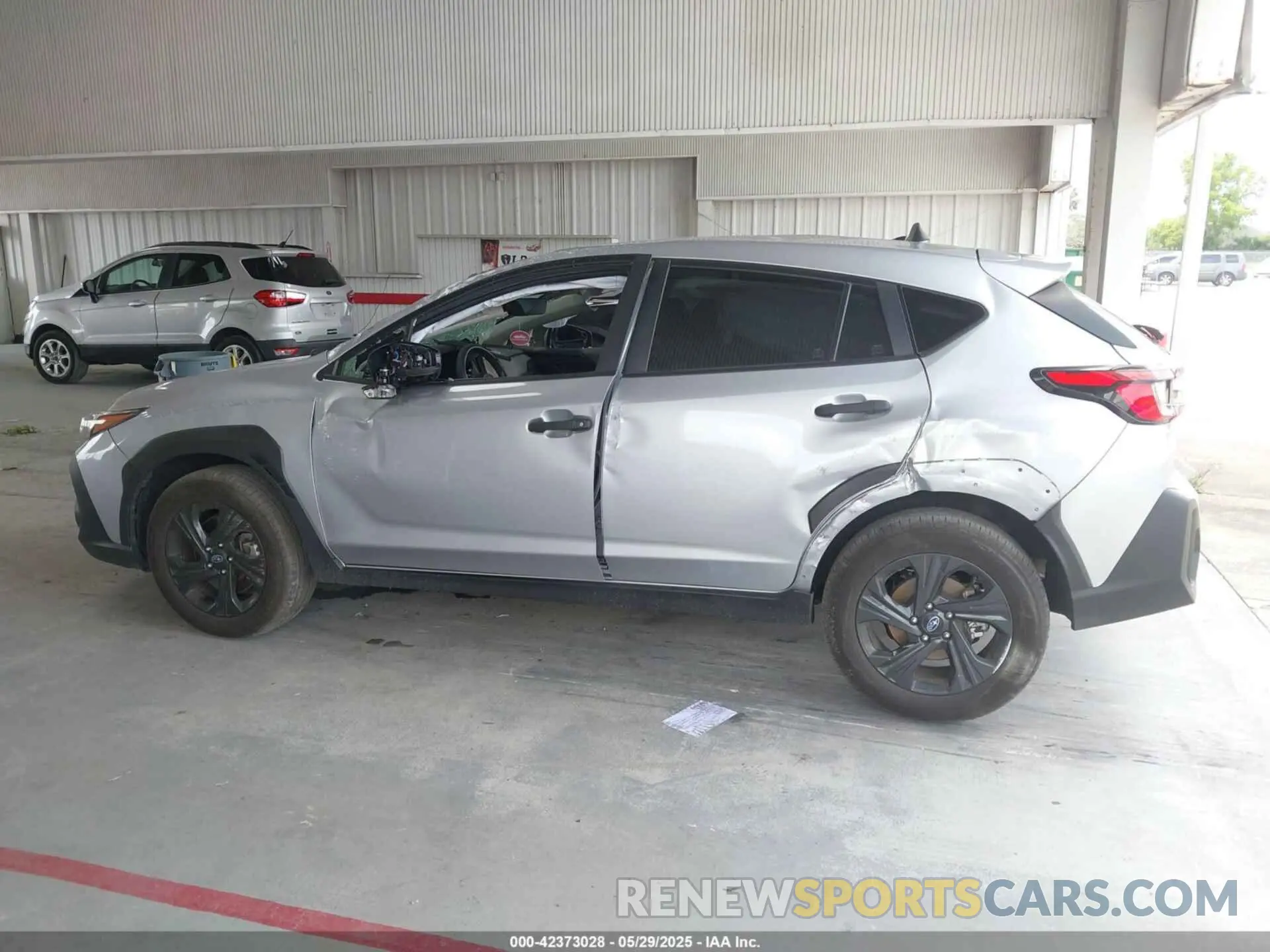 13 fotografías del automóvil dañado JF2GUABC9R8307022 SUBARU CROSSTREK 2024
