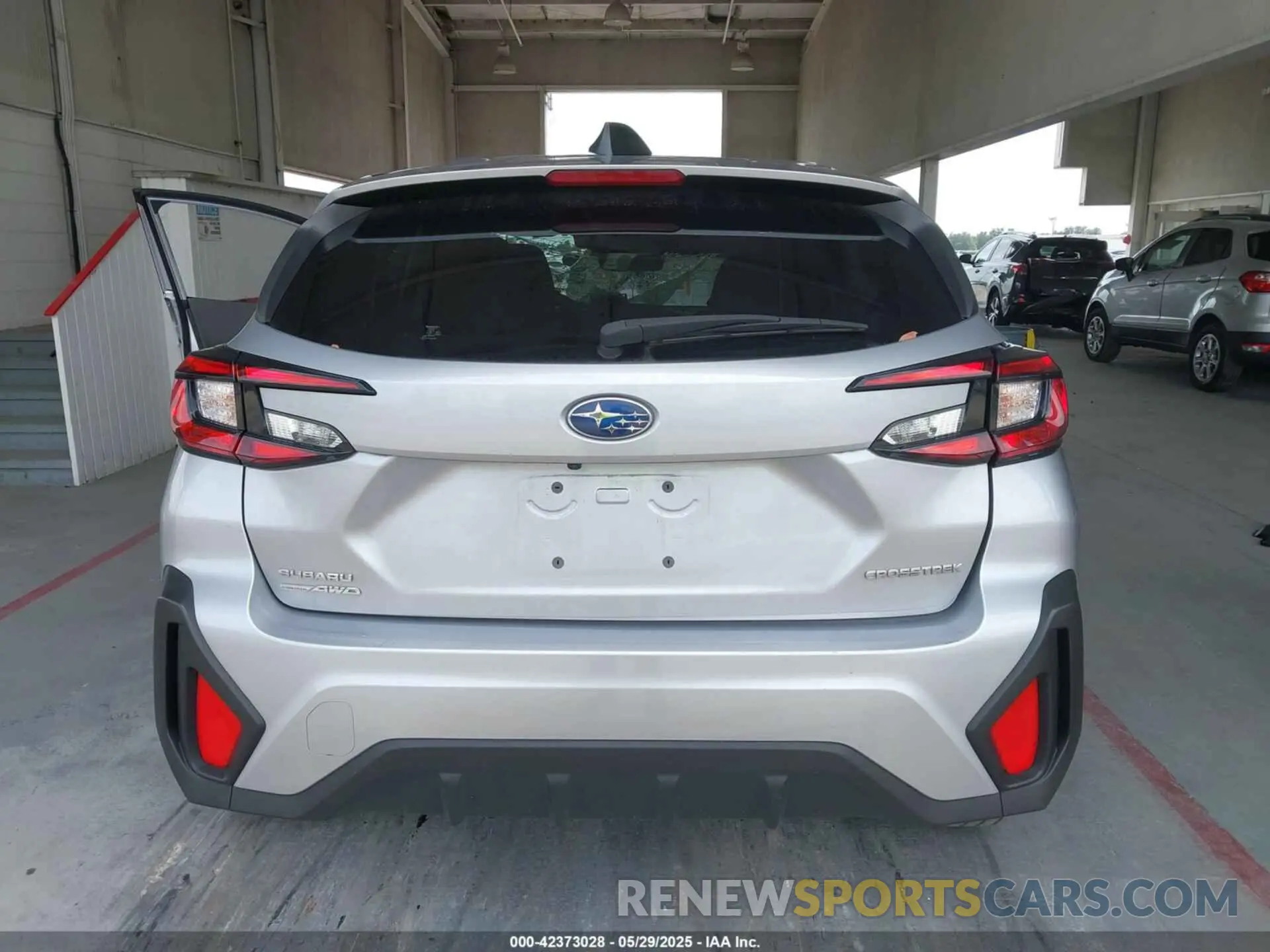 15 fotografías del automóvil dañado JF2GUABC9R8307022 SUBARU CROSSTREK 2024