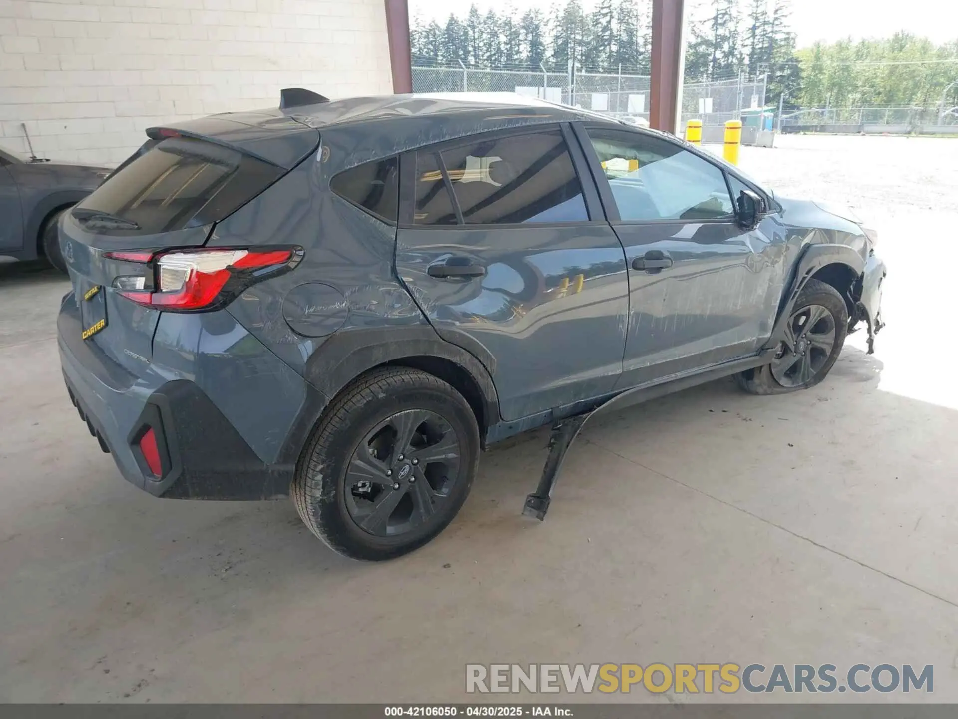 4 fotografías del automóvil dañado JF2GUABCXRH396891 SUBARU CROSSTREK 2024