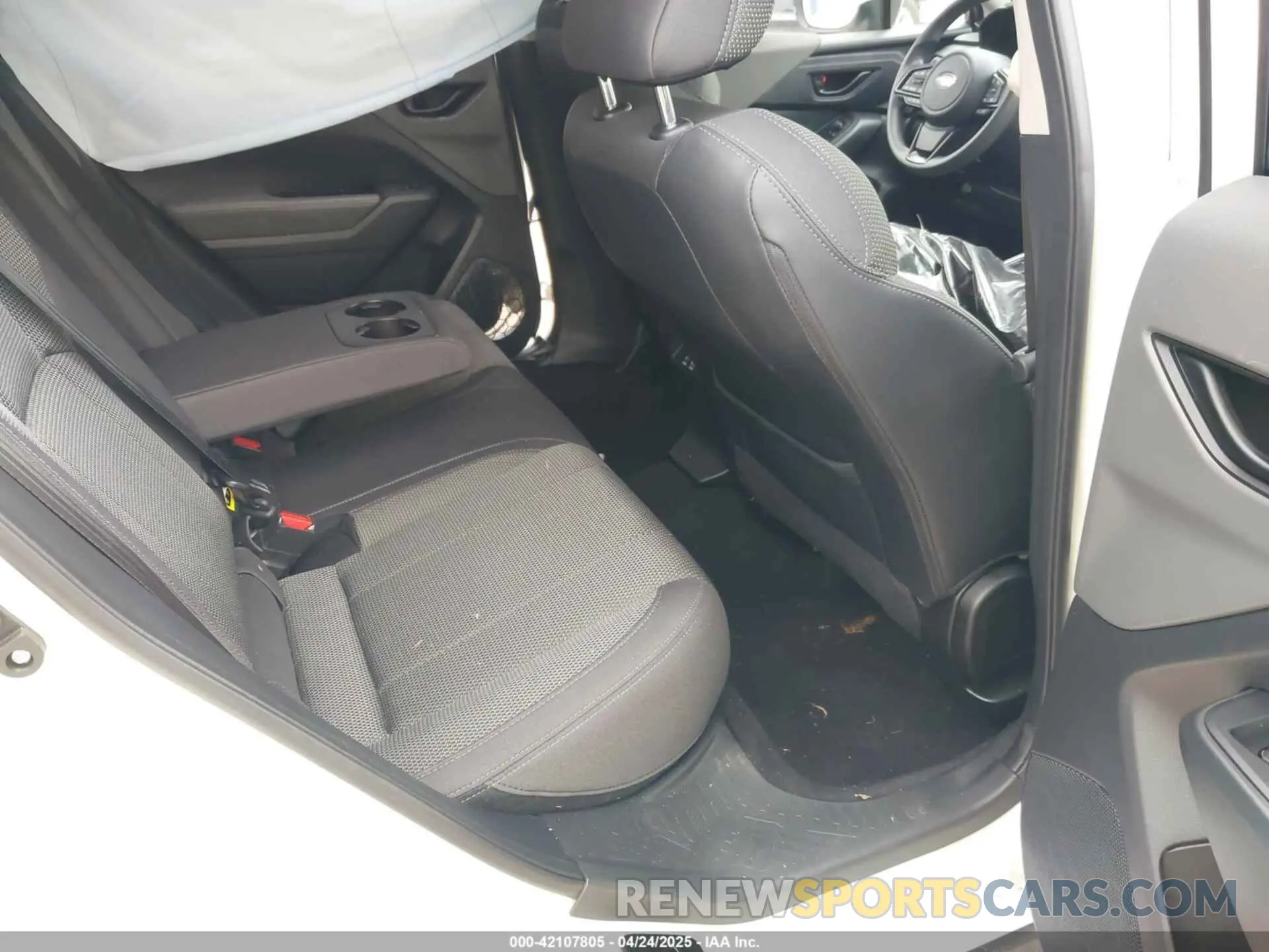 8 fotografías del automóvil dañado JF2GUADC0R8251789 SUBARU CROSSTREK 2024