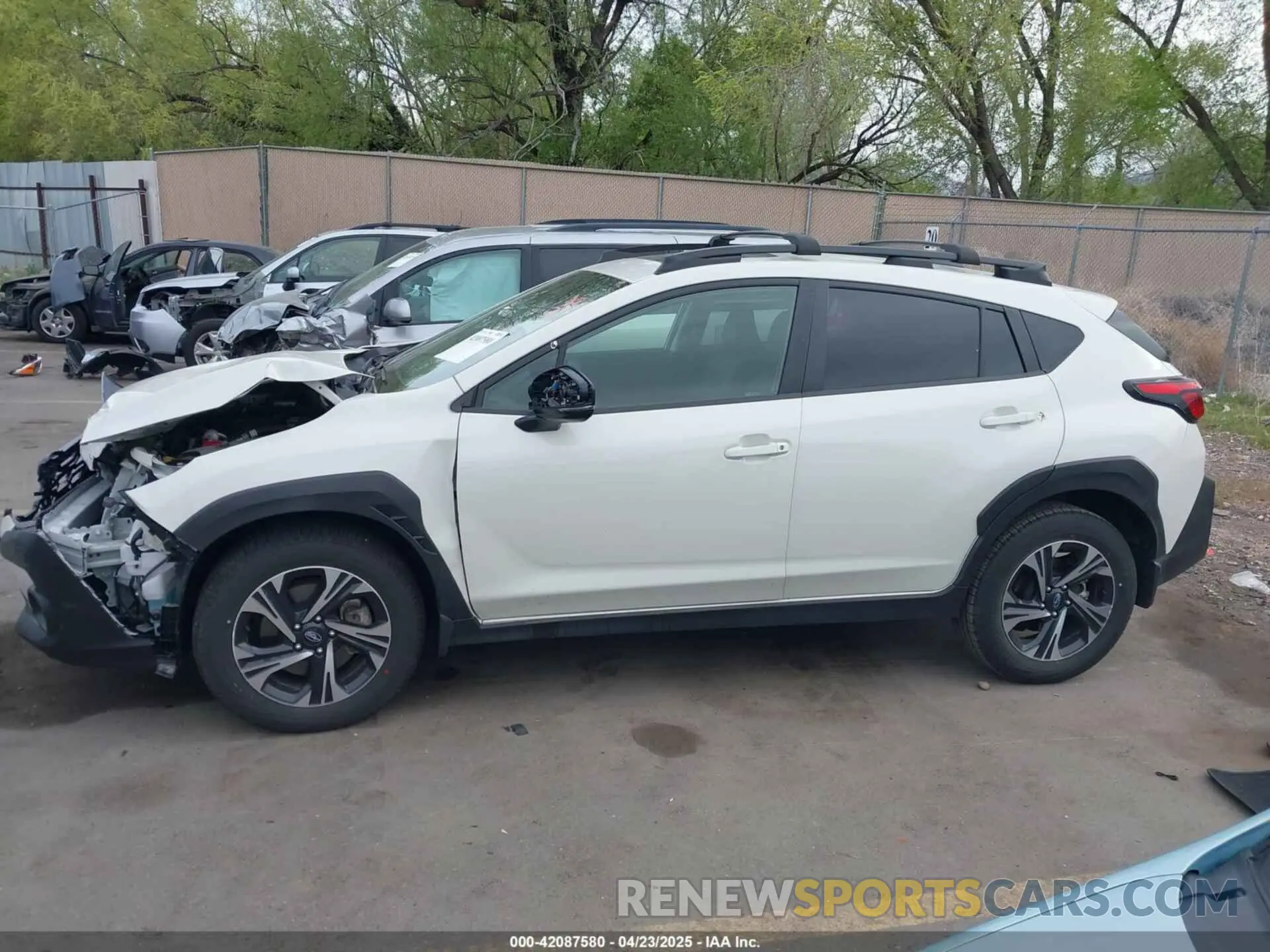 13 fotografías del automóvil dañado JF2GUADC0R8302580 SUBARU CROSSTREK 2024