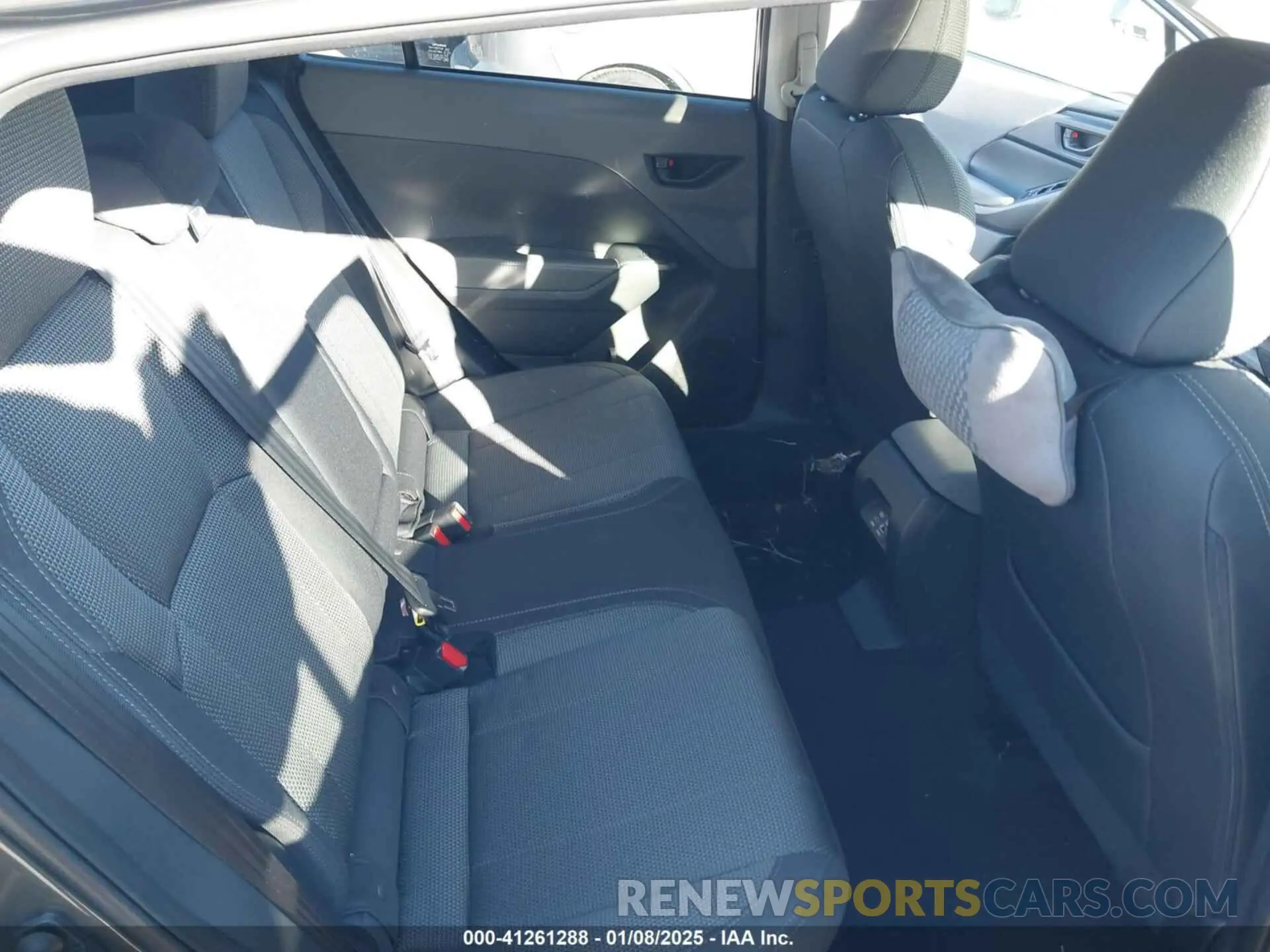 8 fotografías del automóvil dañado JF2GUADC0R8878167 SUBARU CROSSTREK 2024