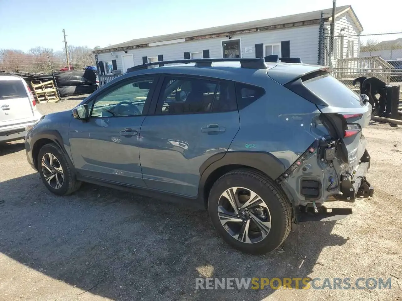 2 fotografías del automóvil dañado JF2GUADC0RH200437 SUBARU CROSSTREK 2024