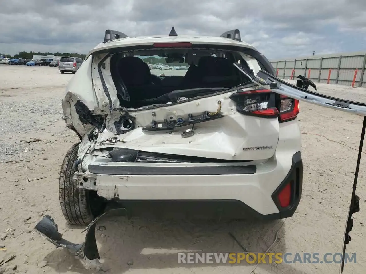 6 fotografías del automóvil dañado JF2GUADC1R8204884 SUBARU CROSSTREK 2024