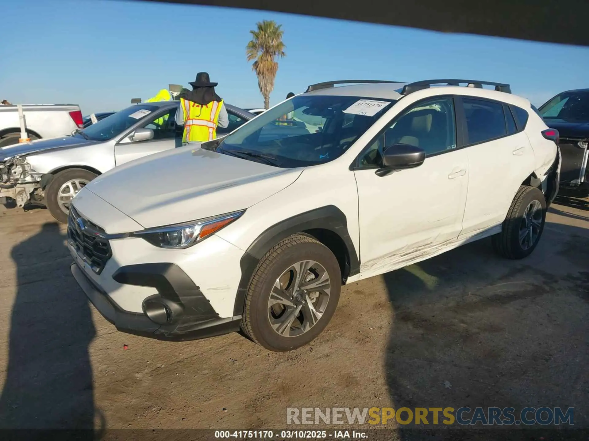 2 fotografías del automóvil dañado JF2GUADC1RH888769 SUBARU CROSSTREK 2024