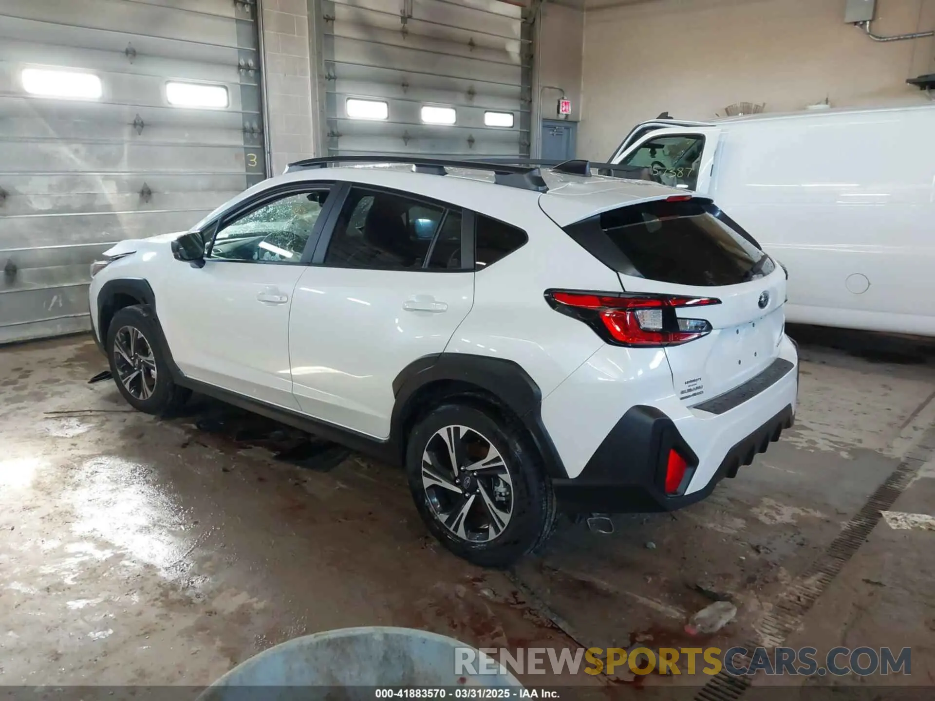 3 fotografías del automóvil dañado JF2GUADC1RH913377 SUBARU CROSSTREK 2024