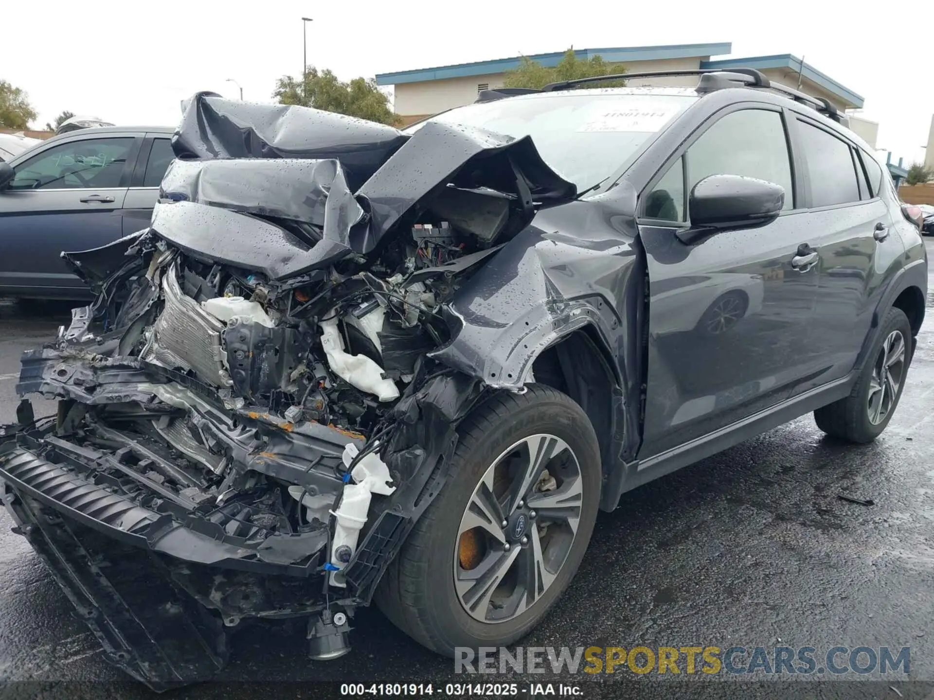 2 fotografías del automóvil dañado JF2GUADC2R8275723 SUBARU CROSSTREK 2024