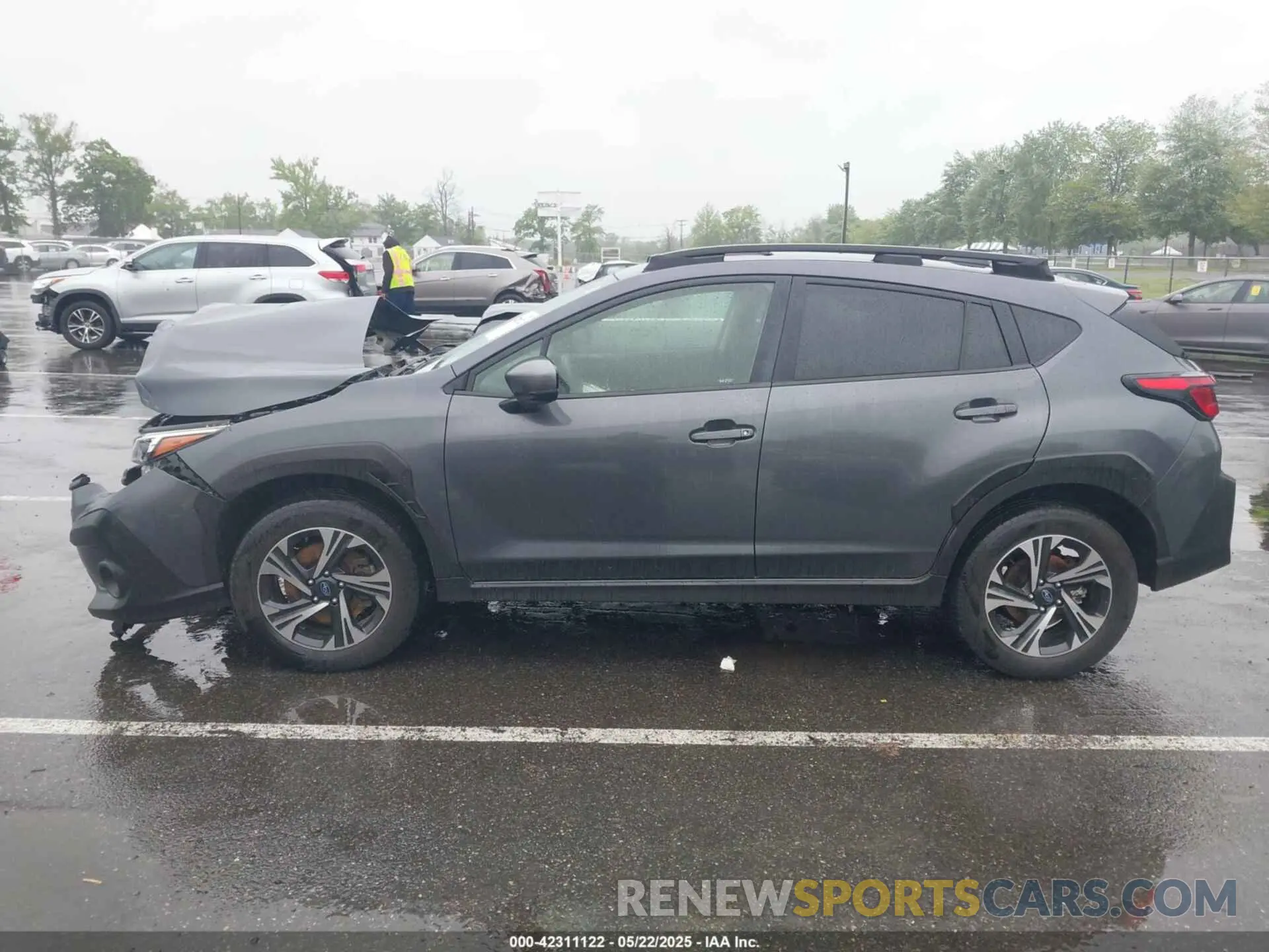 13 fotografías del automóvil dañado JF2GUADC3R8218799 SUBARU CROSSTREK 2024