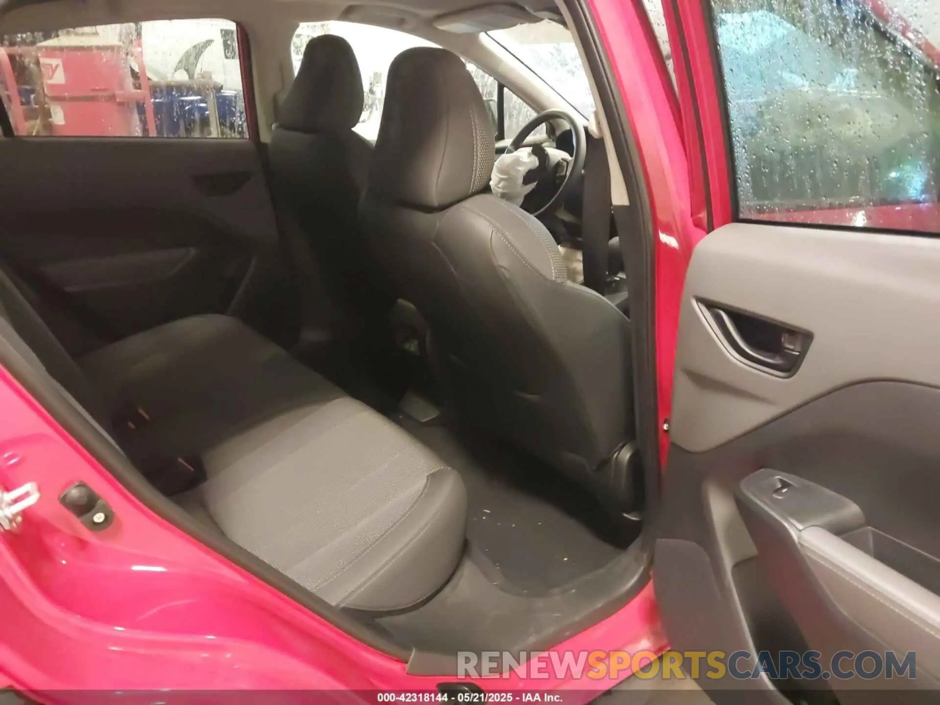 8 fotografías del automóvil dañado JF2GUADC3RH270885 SUBARU CROSSTREK 2024