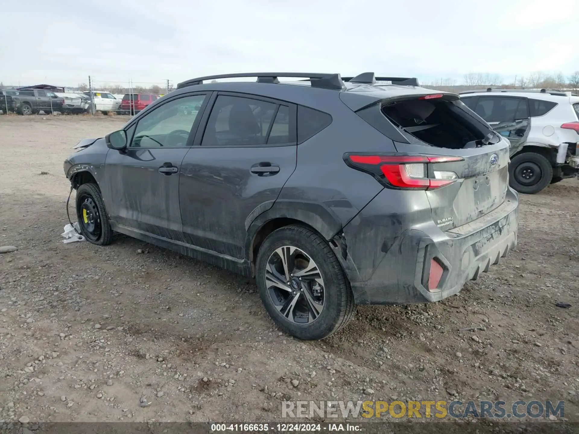 3 fotografías del automóvil dañado JF2GUADC3RH380352 SUBARU CROSSTREK 2024