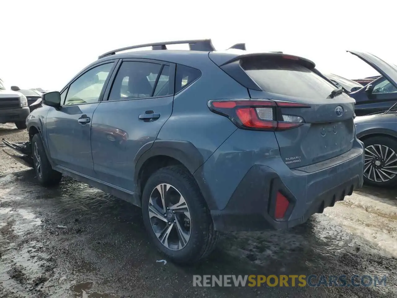 2 fotografías del automóvil dañado JF2GUADC4R8245557 SUBARU CROSSTREK 2024
